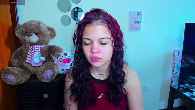 Emma boo online show from 04.11.26