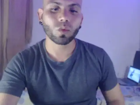 Snapshot of marek_secrett chatting on 11.06.25 marek secrett online show from 11.06.25