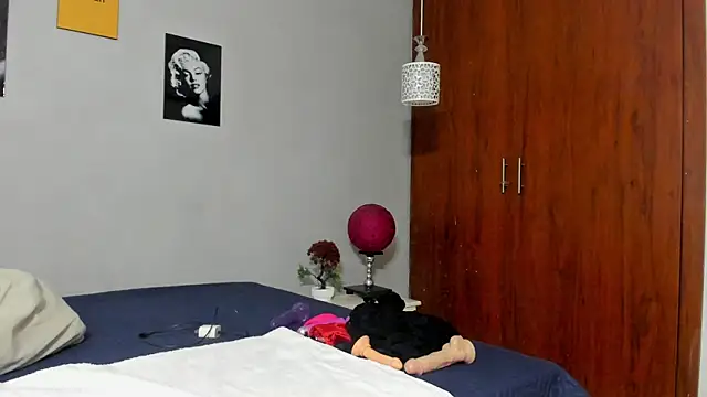 sexynova 93 online show from 07.23.26