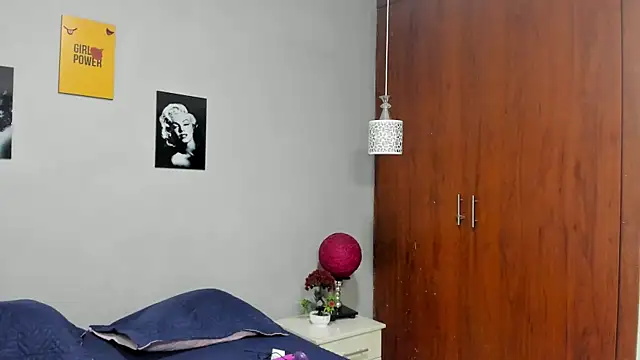 sexynova 93 online show from 07.25.26
