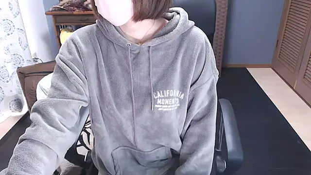 YUNONNON online show from 02.25.26