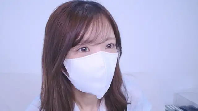 Snapshot of Minami_jjjj chatting on 05.29.26 Minami jjjj online show from 05.29.26