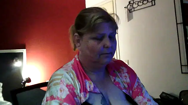 Sylviastar46 online show from 05.19.26