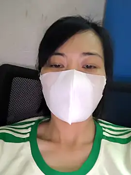 Snapshot of Agine222 chatting on 11.01.25 Agine222 online show from 11.01.25