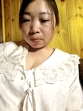 julybe online show from 03.05.26