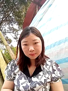 julybe online show from 03.27.26