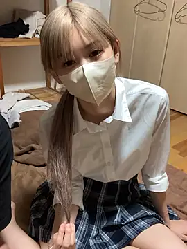 Snapshot of nene_2416 chatting on 11.01.25 nene 2416 online show from 11.01.25