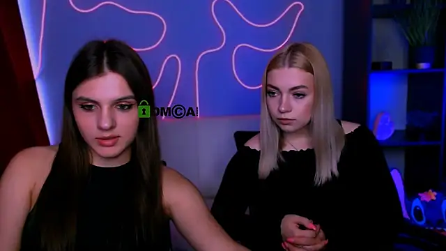 lisa dark  online show from 05.11.26