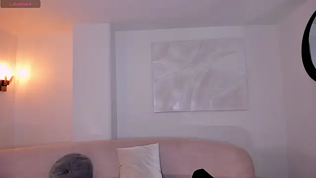 LaurentRosse1 online show from 04.14.26