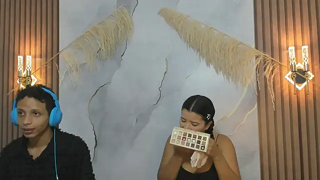Snapshot of DamianandEva chatting on 05.05.26 DamianandEva online show from 05.05.26