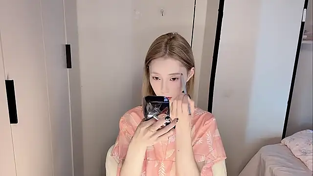 yuyu-33 online show from 02.08.26