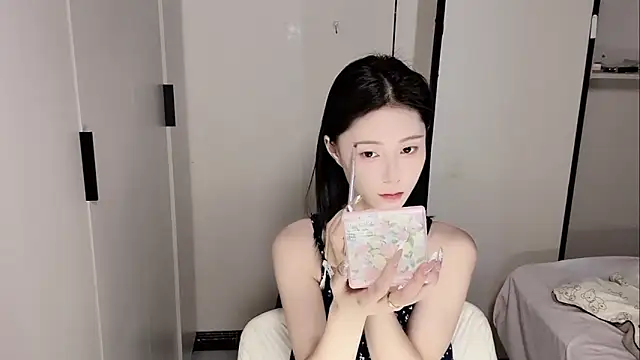 yuyu-33 online show from 05.09.26