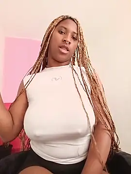 Snapshot of EvonyFoxxx chatting on 02.15.26 EvonyFoxxx online show from 02.15.26