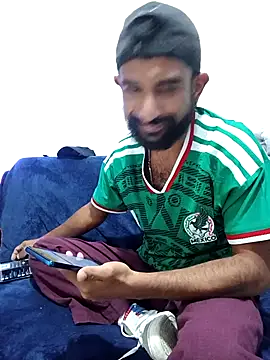 Snapshot of Barbanegra91mx chatting on 06.25.26 Barbanegra91mx online show from 06.25.26