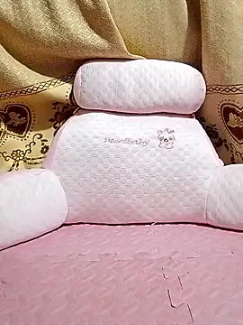 Snapshot of Drizzle-Rian chatting on 03.23.26 Drizzle-Rian online show from 03.23.26