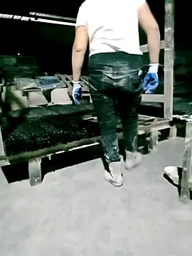 Snapshot of Drizzle-Rian chatting on 04.02.26 Drizzle-Rian online show from 04.02.26