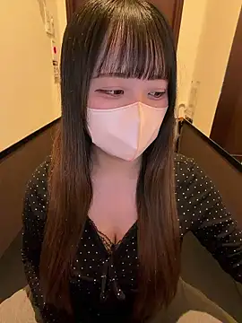 Snapshot of emiri_da_nyan chatting on 03.31.26 emiri da nyan online show from 03.31.26