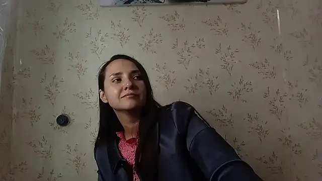 Snapshot of VoulezVous_Angel chatting on 03.27.26 VoulezVous Angel online show from 03.27.26