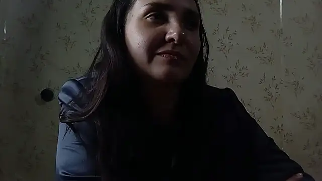 Snapshot of VoulezVous_Angel chatting on 04.15.26 VoulezVous Angel online show from 04.15.26