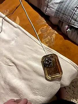 Snapshot of Mayaearonpassionforyou chatting on 11.04.25 Mayaearonpassionforyou online show from 11.04.25