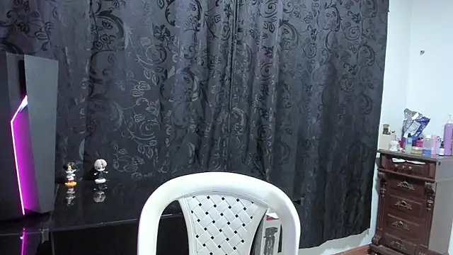 AlessioVitale online show from 04.01.26