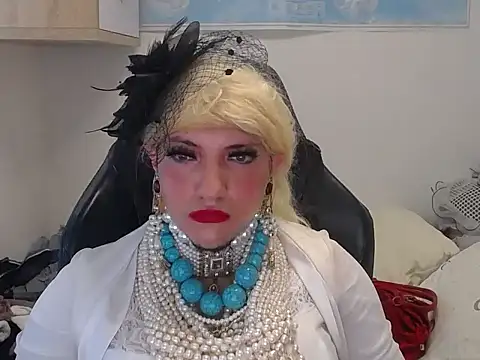 Snapshot of VanesaCrossic chatting on 06.05.26 VanesaCrossic online show from 06.05.26