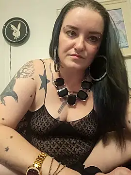 Snapshot of kendrarayy chatting on 11.07.25 kendrarayy online show from 11.07.25