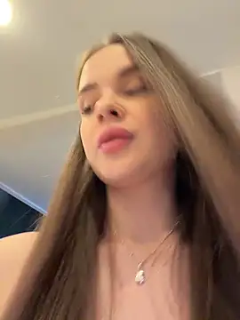 KristiRich online show from 02.15.26