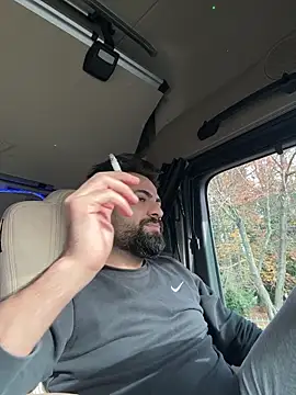 Snapshot of JanSy0 chatting on 10.31.25 JanSy0 online show from 10.31.25