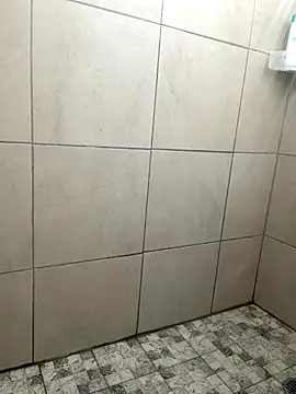 Snapshot of n0tf0und chatting on 10.31.25 n0tf0und online show from 10.31.25