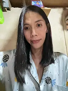 Snapshot of bellaUtops chatting on 02.22.26 bellaUtops online show from 02.22.26