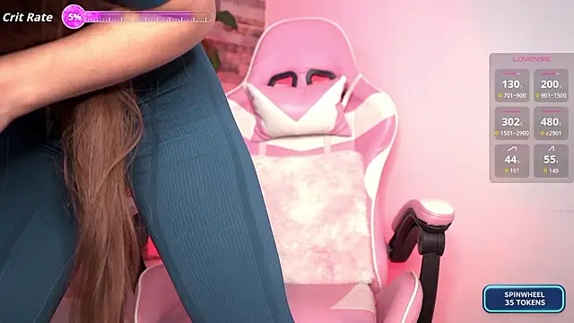 Snapshot of emily_montoya1 chatting on 02.19.26 emily montoya1 online show from 02.19.26