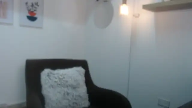 Snapshot of Lauryn_Jones chatting on 02.26.26 Lauryn Jones online show from 02.26.26