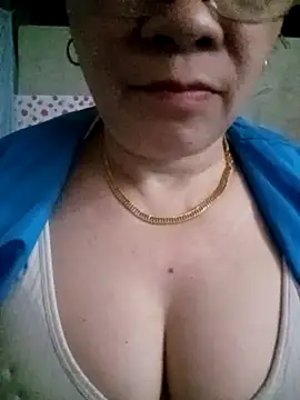 small-house123 online show from 02.22.26