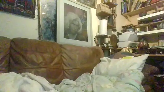 jigglethaypussi online show from 02.04.26