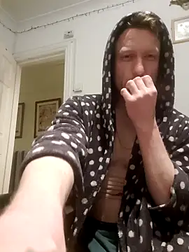 jigglethaypussi online show from 03.05.26