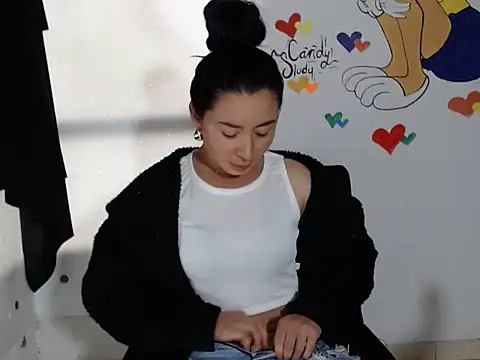 Snapshot of NathyMilf_ chatting on 11.01.25 NathyMilf  online show from 11.01.25