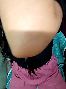 Snapshot of Hey_shiviii chatting on 03.01.26 Hey shiviii online show from 03.01.26