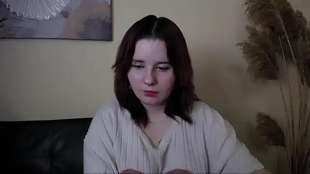 Snapshot of Siren_Dahlia_ chatting on 11.15.25 Siren Dahlia online show from 11.15.25