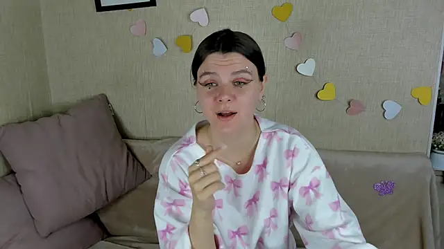 Zorianaa online show from 04.14.26