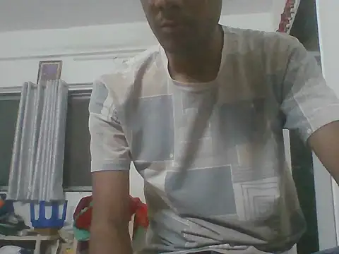 Snapshot of Bull_Dick_69 chatting on 05.13.26 Bull Dick 69 online show from 05.13.26