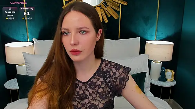 MonaRicci online show from 04.03.26