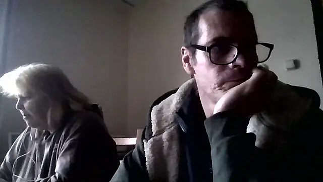 Snapshot of paulus52 chatting on 11.11.25 paulus52 online show from 11.11.25