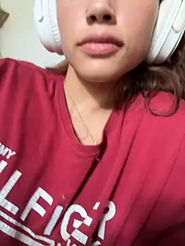 bergmanamii online show from 03.02.26