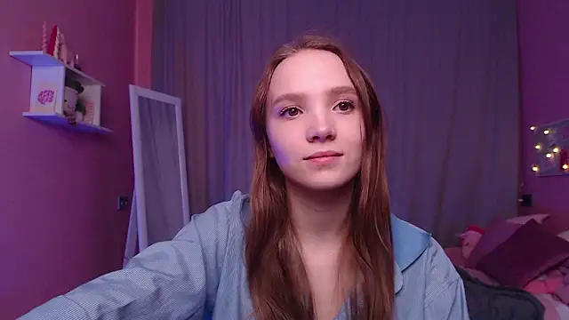 Adria Arjona online show from 03.09.26