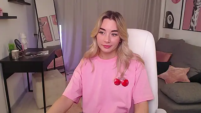 Rosie Mac online show from 11.13.25