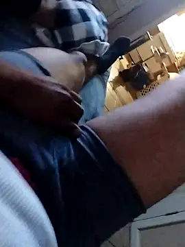 m8je online show from 12.20.25