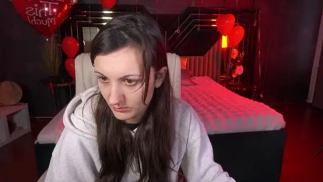 ZafiraMoonn online show from 02.18.26