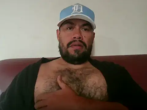 Snapshot of Ramses_36 chatting on 05.30.26 Ramses 36 online show from 05.30.26