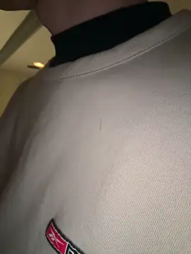 Snapshot of JadonZ_04263 chatting on 11.03.25 JadonZ 04263 online show from 11.03.25